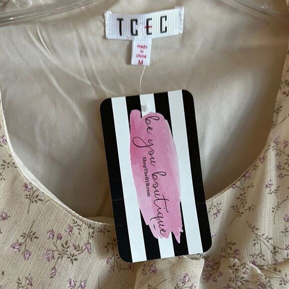 Floral Ruffle Blouse - Cream - Picture 2 of 6